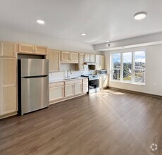 Building Photo - Bluestem