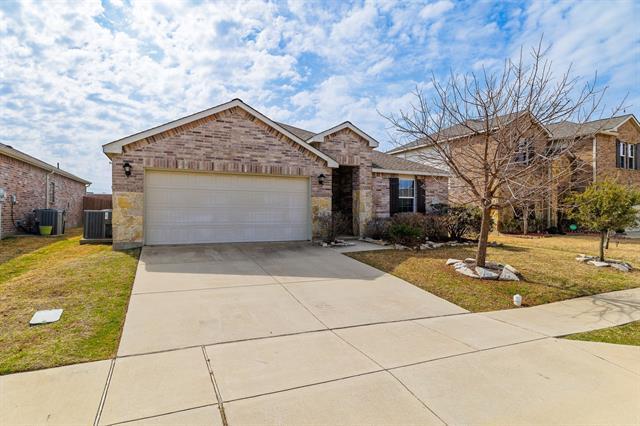 Foto del edificio - 14721 Sawmill Dr