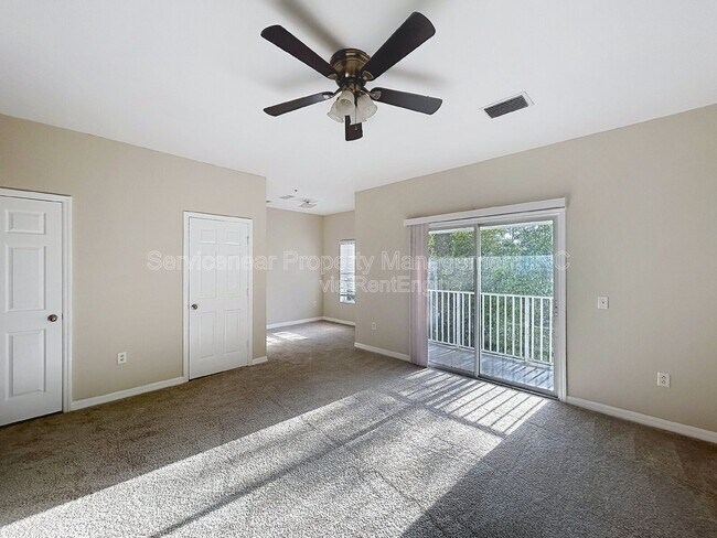 Foto del edificio - 6066 Gibson Ave