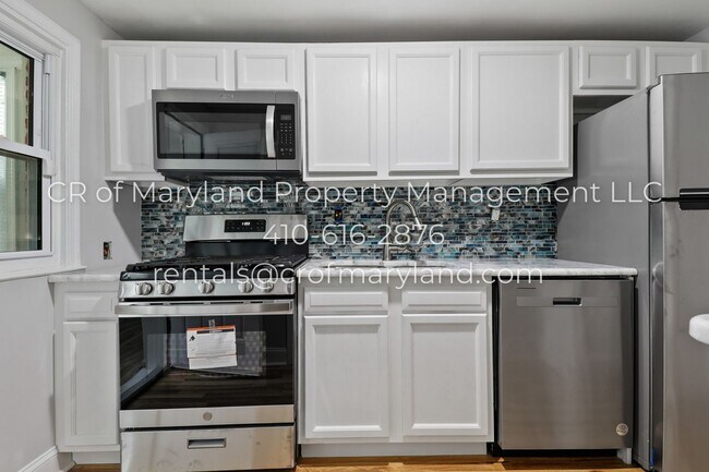 Foto del edificio - WAITLIST APPLICATIONS ONLY