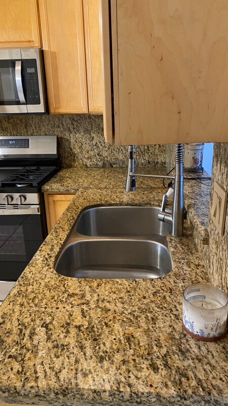 Foto del edificio - 423 Colorado Ave