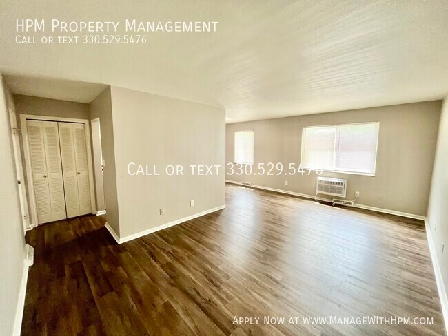 Foto del edificio - One-Bedroom Apartment for rent. First Mont...
