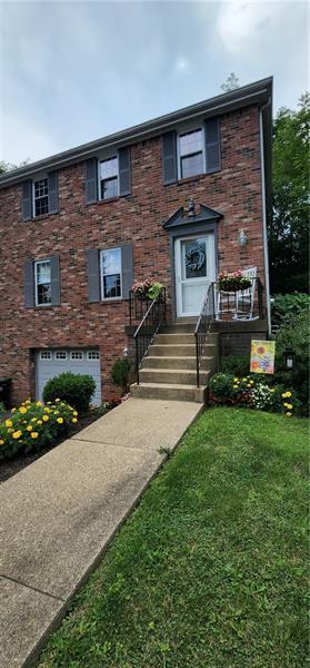Building Photo - 9177 Collington Square