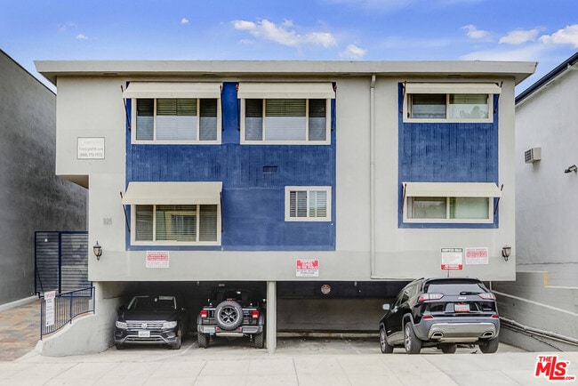 Foto del edificio - 925 N Curson Ave