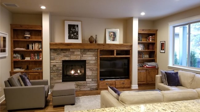 Building Photo - 20118 Stonegate Dr