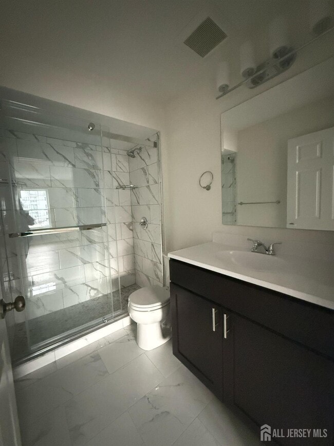 Building Photo - 1225 Waterford Dr