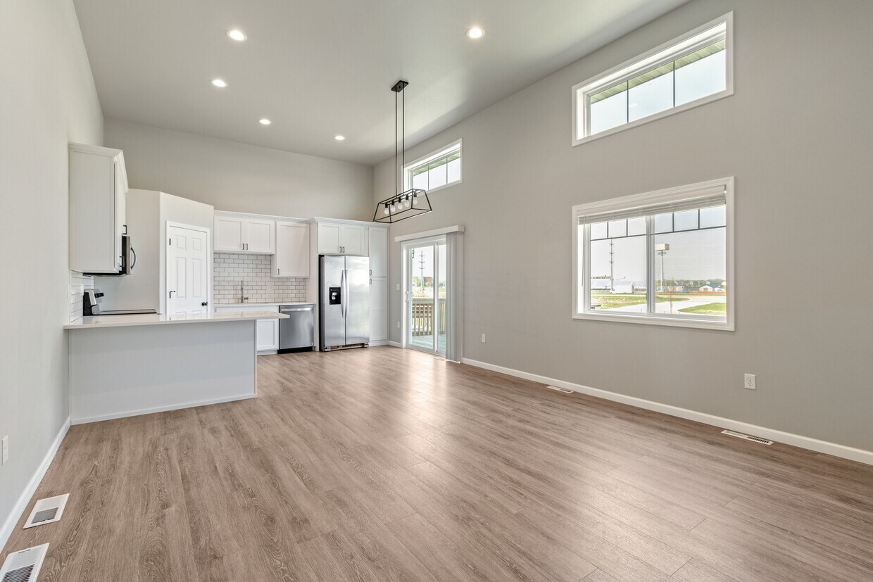 Foto principal - 3651 56th St S