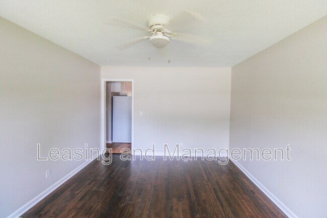 Building Photo - 1026 Harbor View Rd