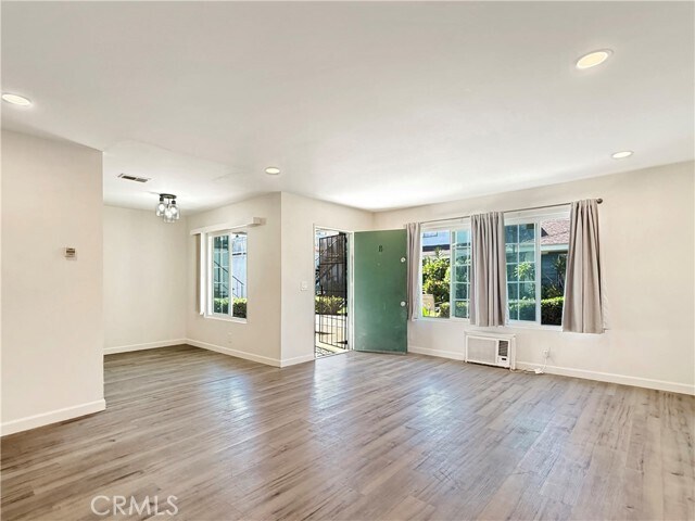 Foto del edificio - 3124 Topaz Ln