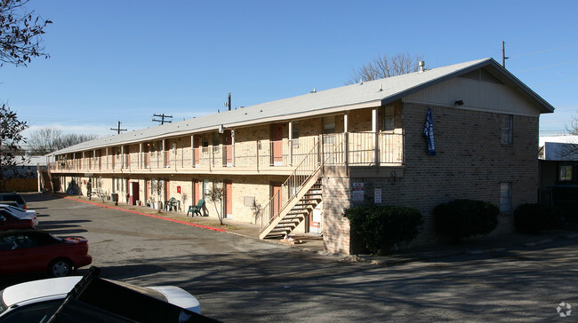 Building Photo - Peyton Gin