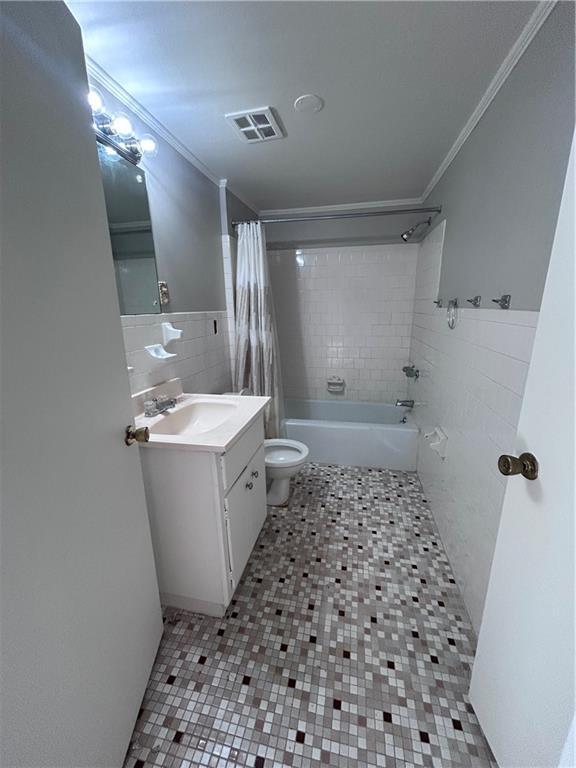 Foto del edificio - 3200 Rockport Ct