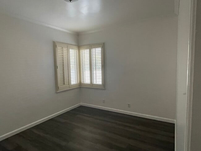 Bedroom - 1414 N Brighton St