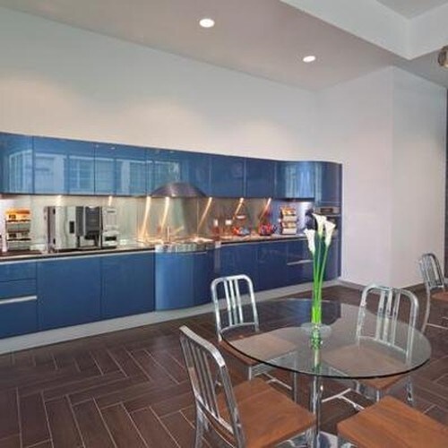 Foto del edificio - 469 W Huron St
