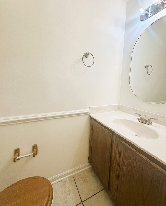Foto del edificio - 5265 Settlers Park Dr