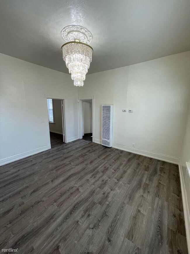 Foto del edificio - 723 27th St