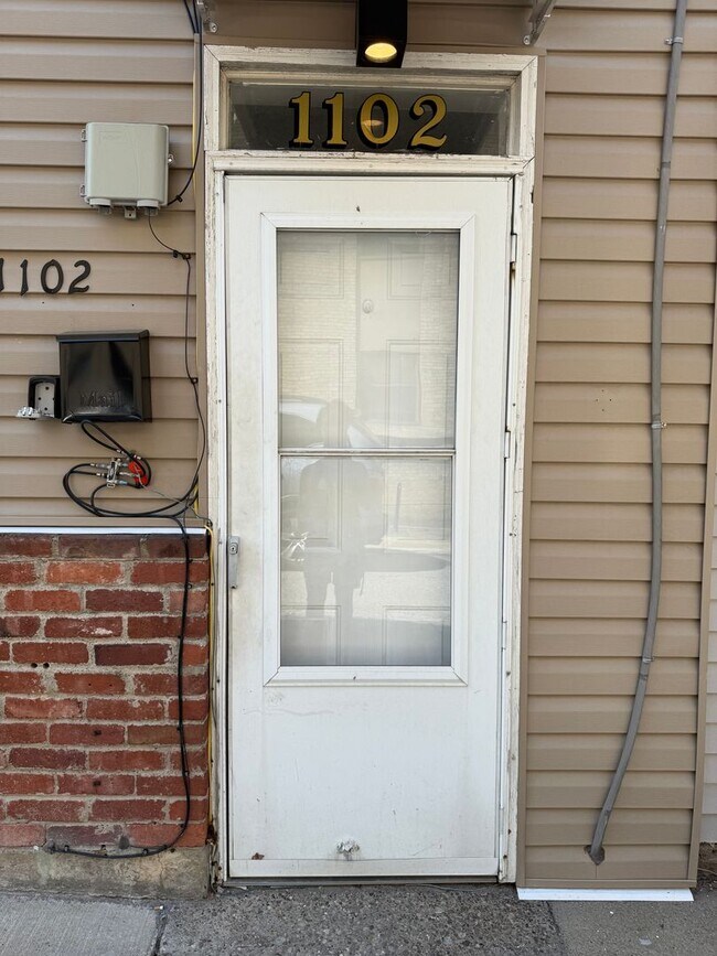 Foto del edificio - 1102 Langtry St
