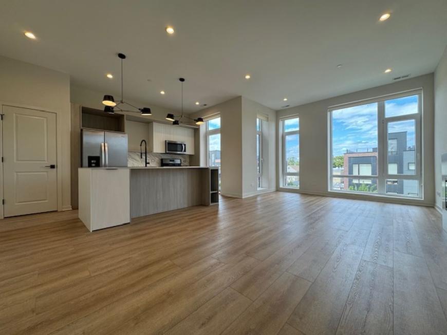 Primary Photo - 3 bedroom in Chicago IL 60641