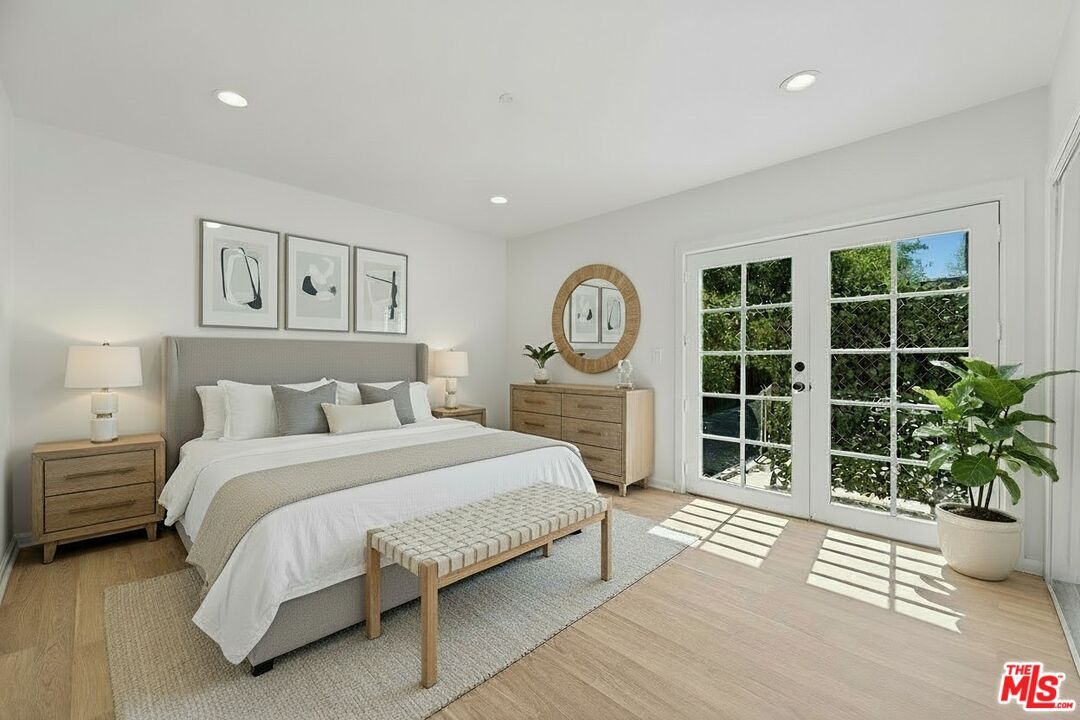 17226 Vanowen St, Los Angeles, CA 91406 - House Rental in Los