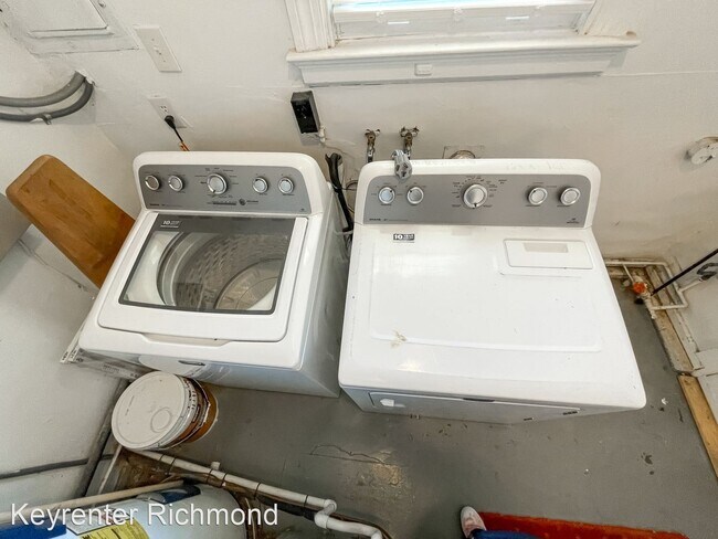 Foto del edificio - 4 br, 2 bath House - 2418 Byron St
