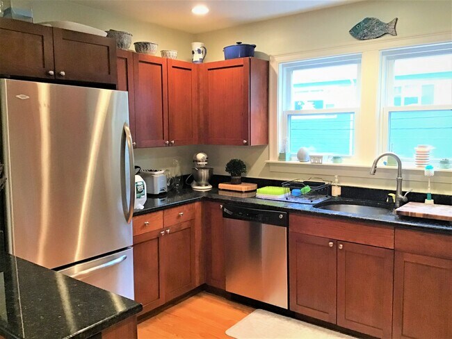 Foto del edificio - 60 Magnolia Ave