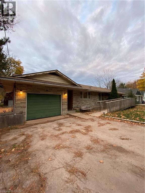 Building Photo - 260 Main St W