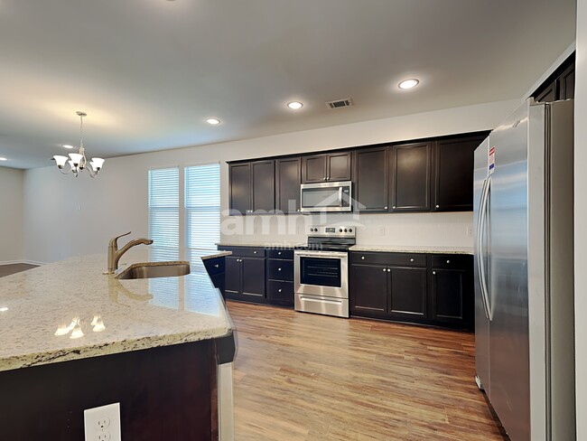 Foto del edificio - 391 Southwilde Way
