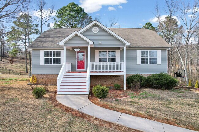 Building Photo - 217 Home Pl Ct SE