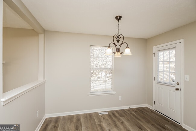 Building Photo - 34 Canter Ln