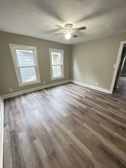 Building Photo - 382 Genesee St