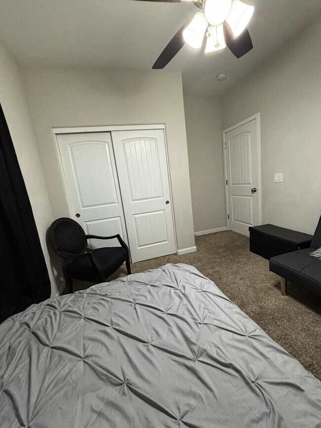 Foto del edificio - 2746 E Chipman Rd
