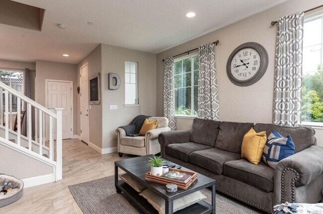 Foto del edificio - Private, Spacious Living in the Heart of Napa