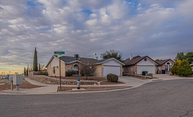 Building Photo - 501 Legacy Ct