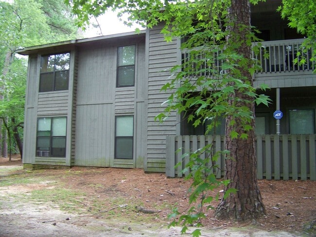 Building Photo - BRIARCLIFF