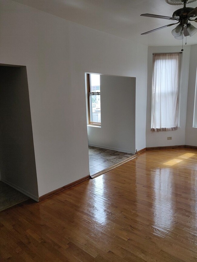 Building Photo - 1308 W Washington Blvd