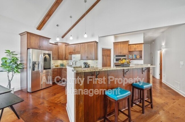 Foto del edificio - 3273 Dogwood St