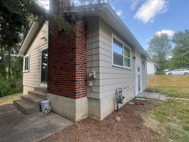 Foto del edificio - 57 Lawrence St