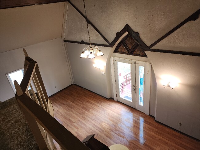 Foto del edificio - 119 W Taylor St