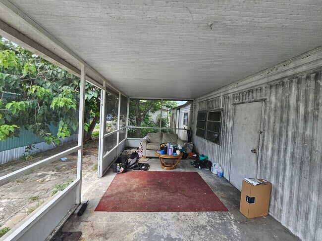 Foto del edificio - 920 Boardwalk Ln