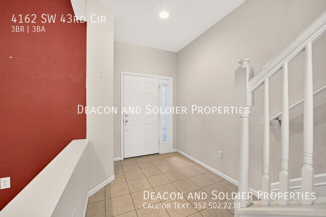 Building Photo - 4162 SW 43rd Cir