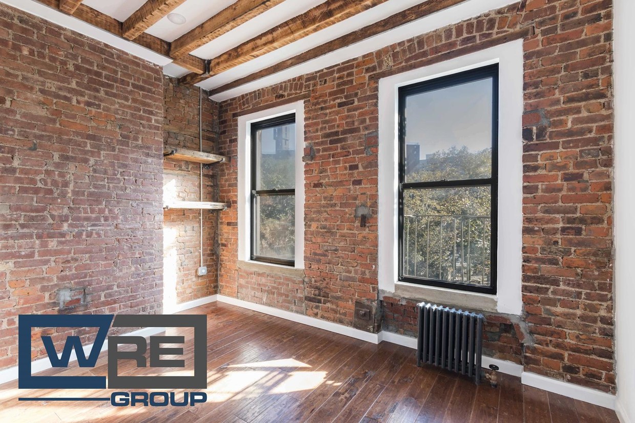 Building Photo - 223 Madison Street