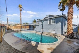Building Photo - 6121 Edgewood Cir
