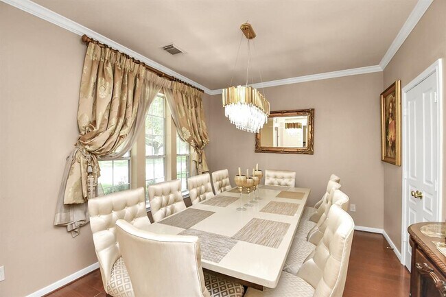 Foto del edificio - 25706 Lake Springs Way