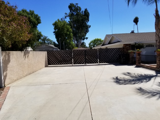 Foto del edificio - 4515 Elm St