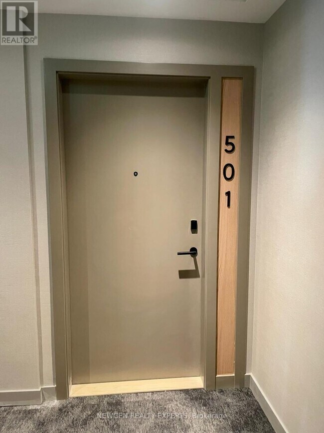 Photo du bâtiment - 750 Whitlock Ave