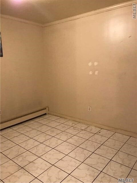 Foto del edificio - 1560 Williamsbridge Rd