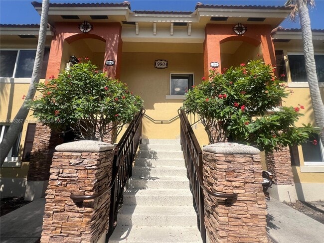 Foto del edificio - 980 NE 33rd Terrace
