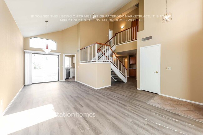 Foto del edificio - 938 E Rockwell Dr