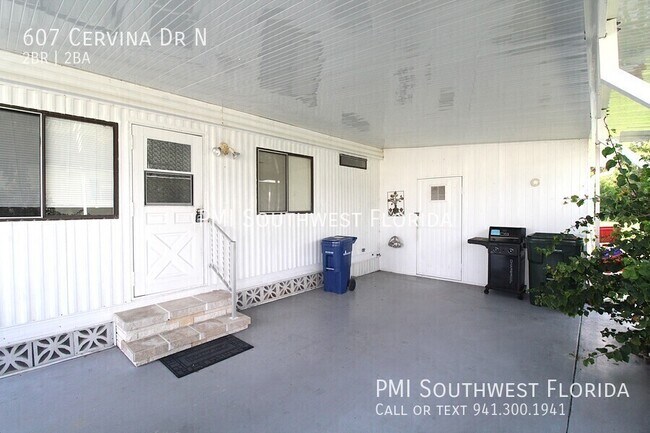 Building Photo - 607 Cervina Dr N