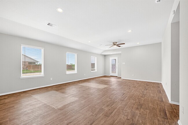 Foto del edificio - 21414 Hartford Hollow Ln