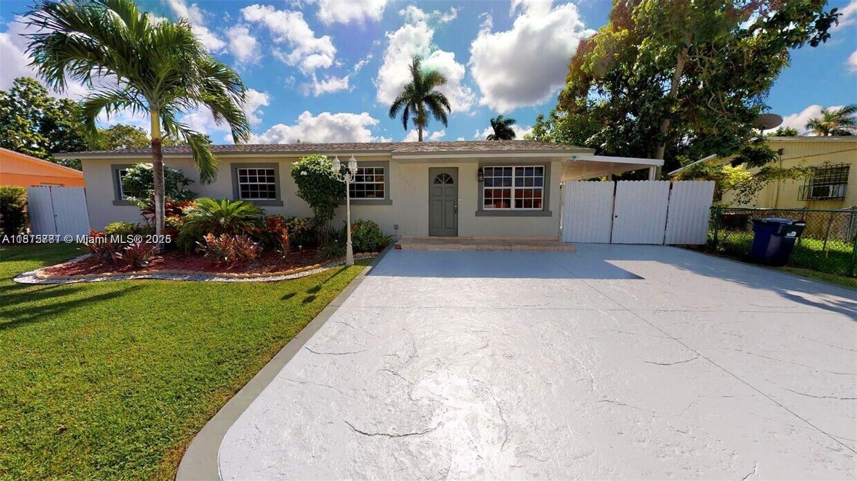 Primary Photo - 15340 SW 306th St